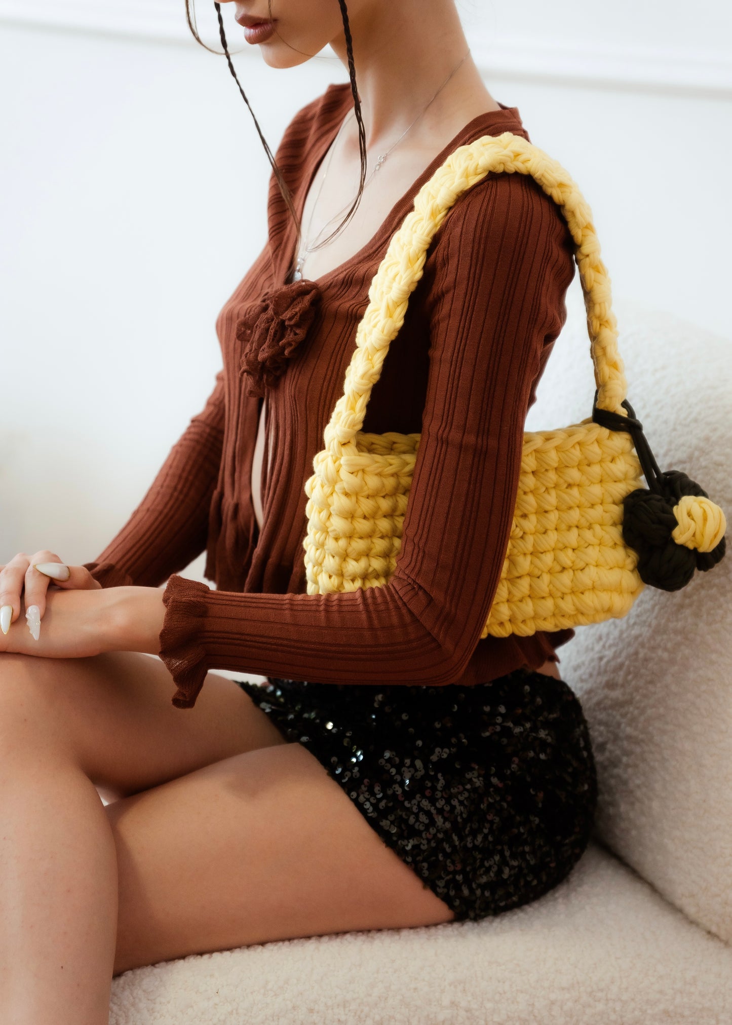 Minimal-Shoulder Bag